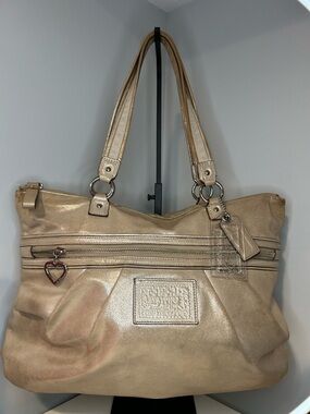 Coach Poppy Era Metallic Shoulder Bag Champagne Gold with Hang Tags 2012